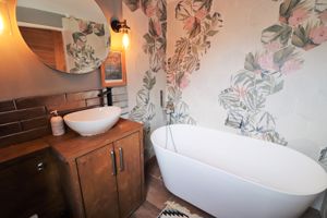 Photo 11- click for photo gallery